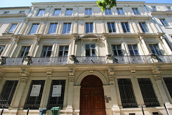 La maison Rédarès au n°6, avenue Feuchères